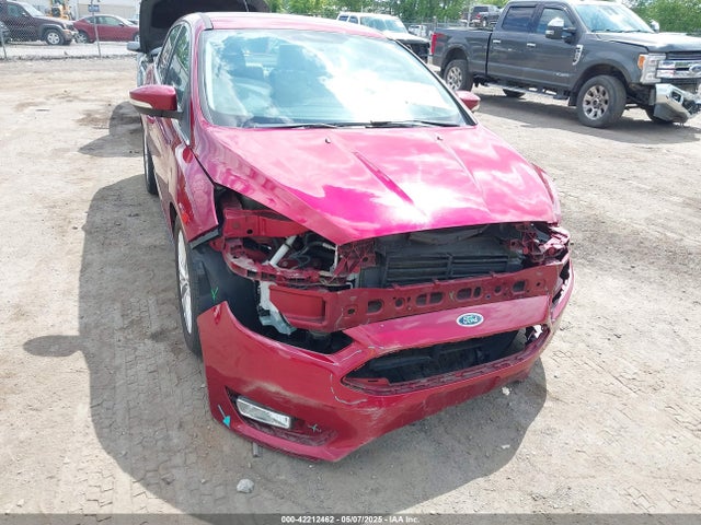 1FADP3J22GL314021 Ford 2016