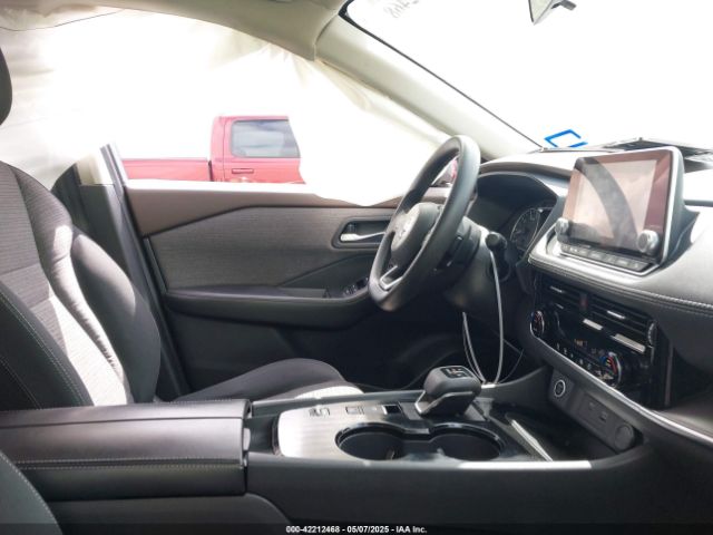 2021 NISSAN ROGUE 5N1AT3BA6MC744768 Photo 4