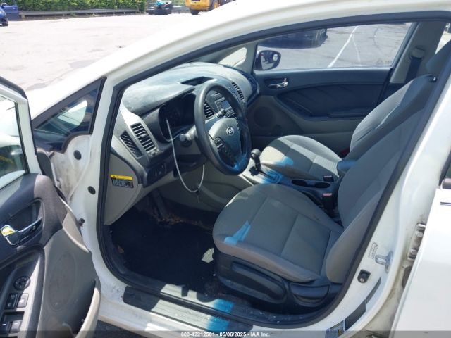 KNAFX4A61E5055158 KIA FORTE LX