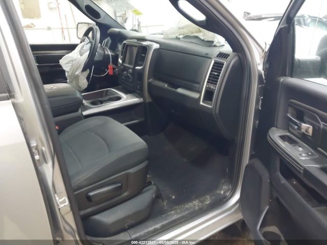 1C6RR7GT0MS510761 RAM 1500 Classic Warlock  4x4 6'4 Box