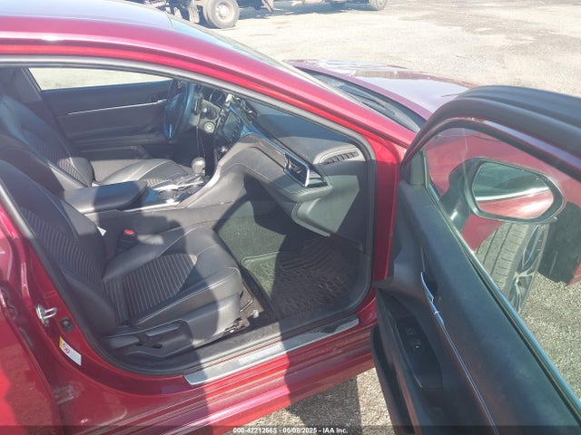 4T1B11HK8JU523547 Toyota CAMRY SE
