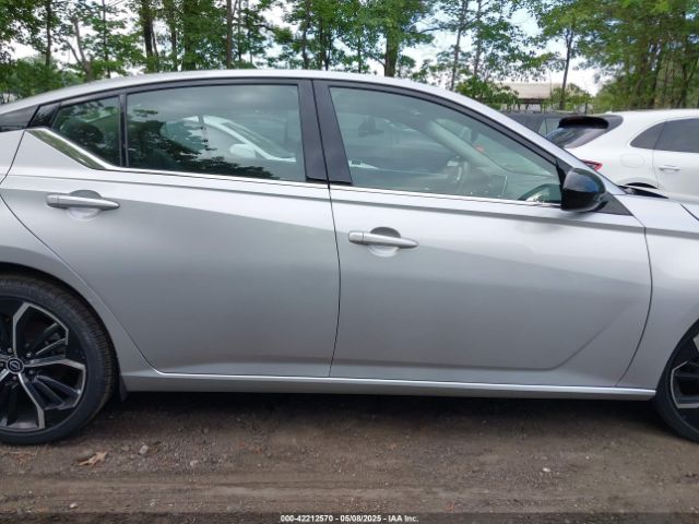 1N4BL4CV5PN321856 Nissan Altima Sr Fwd
