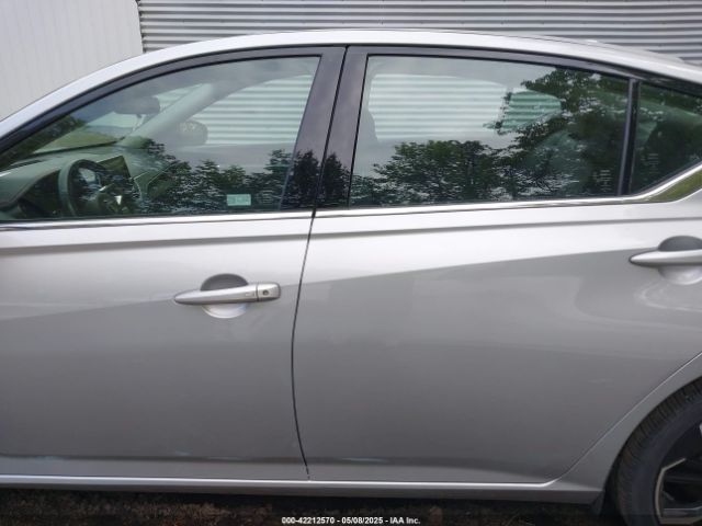 1N4BL4CV5PN321856 Nissan Altima Sr Fwd