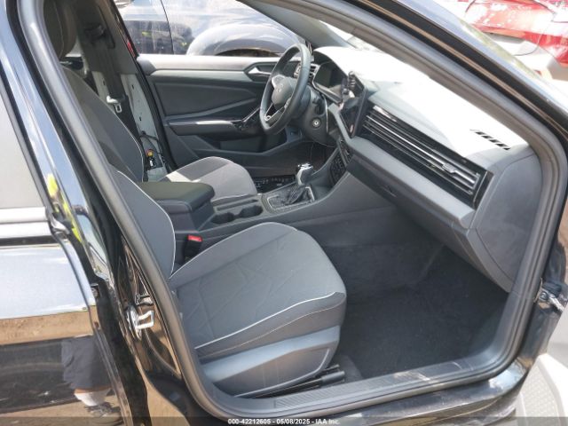 3VWBX7BU8SM004453 Volkswagen Jetta 1.5t Sport