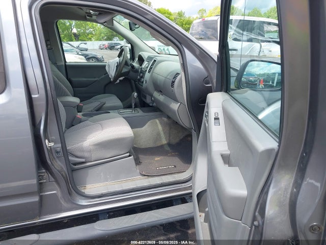 1N6DD0ER6HN761186 Nissan Frontier Sv
