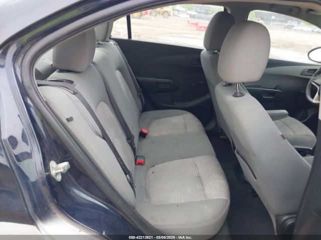1G1JA5SG1F4137709 Chevrolet Sonic Ls Auto