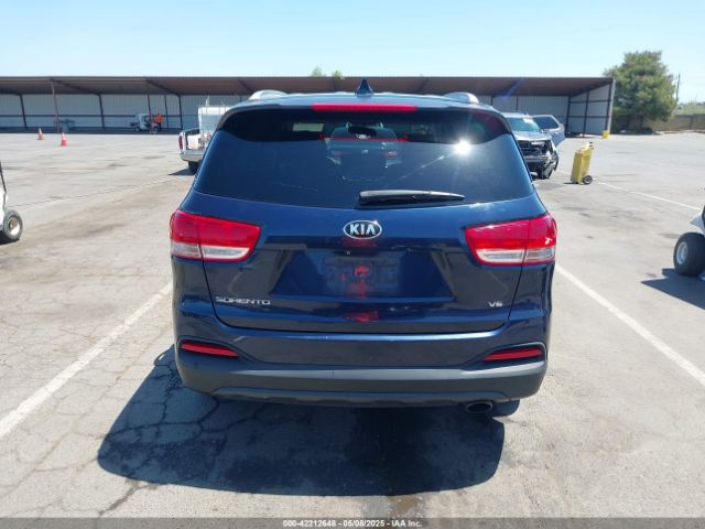 5XYPGDA52GG003420 KIA Sorento 3.3l Lx