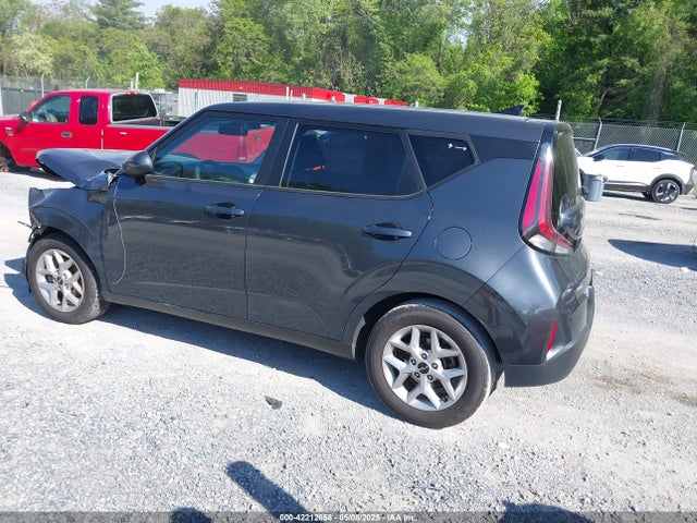 KNDJ23AU8P7883705 KIA SOUL LX
