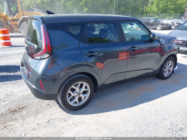 KNDJ23AU8P7883705 KIA SOUL LX