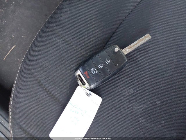 KIA SOUL + 2019 KNDJP3A51K7675474 Image 11