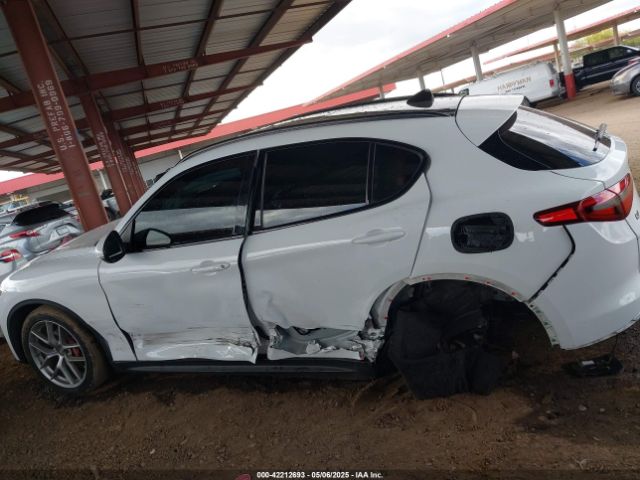 ZASFAKNNXJ7B93846 Alfa Romeo Stelvio Ti Sport Awd