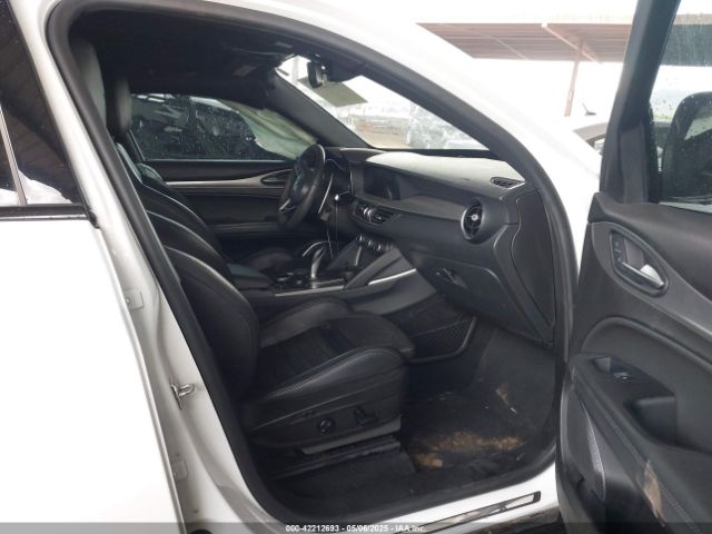 ZASFAKNNXJ7B93846 Alfa Romeo Stelvio Ti Sport Awd