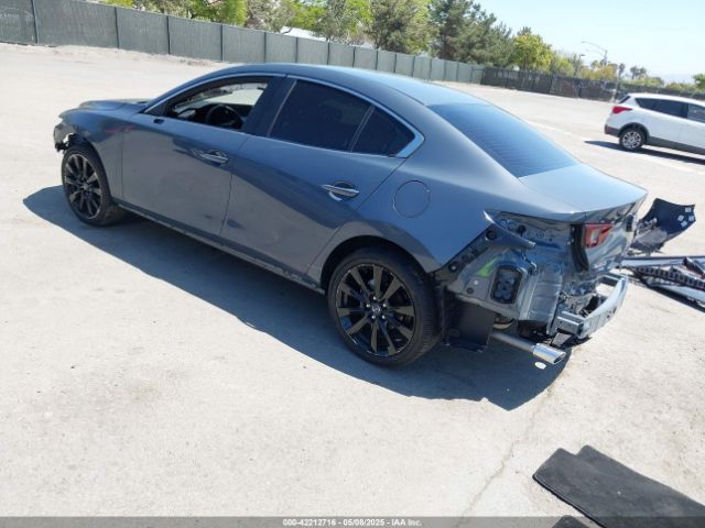 JM1BPBCM7S1768750 Mazda Mazda3 2.5 S Carbon Edition
