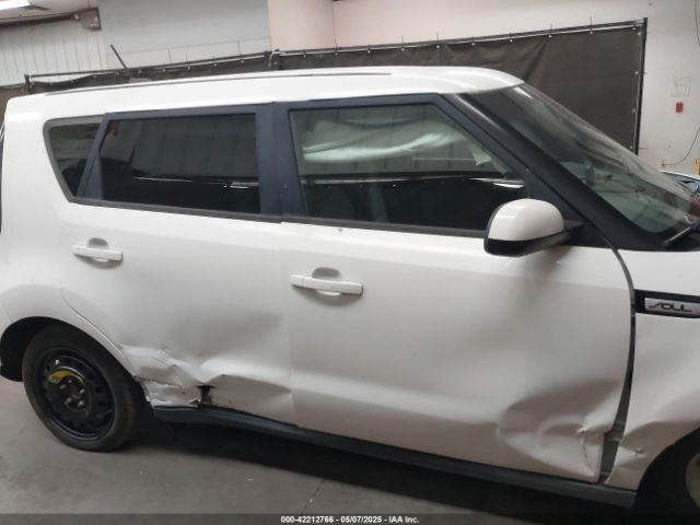 KNDJP3A51F7187969 KIA SOUL +