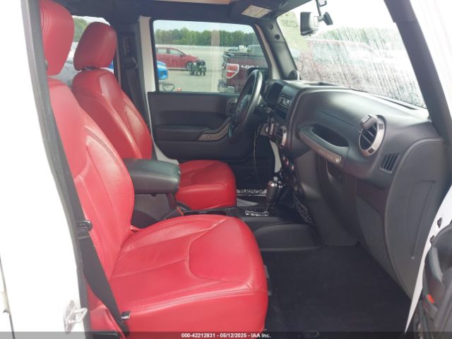 2013 JEEP WRANGLER UNLIMITED 1C4BJWDG4DL599151 Photo 4