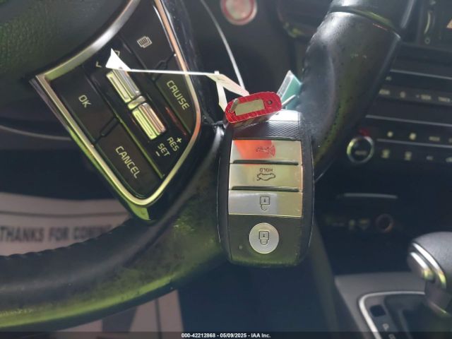 5XXGT4L35KG314960 KIA Optima S