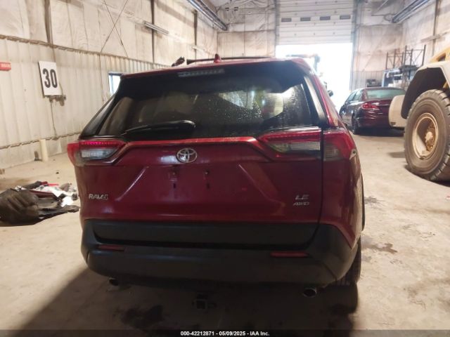 2T3F1RFV0KW052130 Toyota RAV4 LE