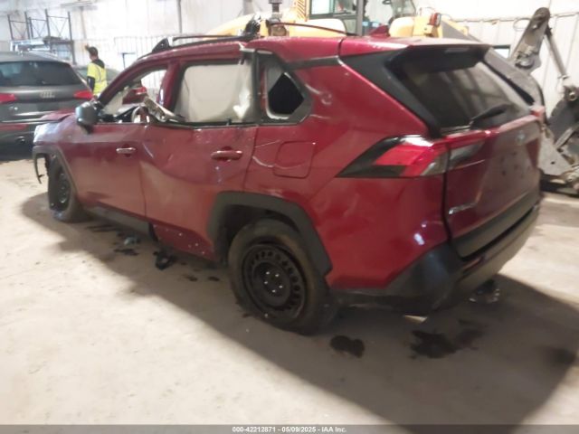 2T3F1RFV0KW052130 Toyota RAV4 LE