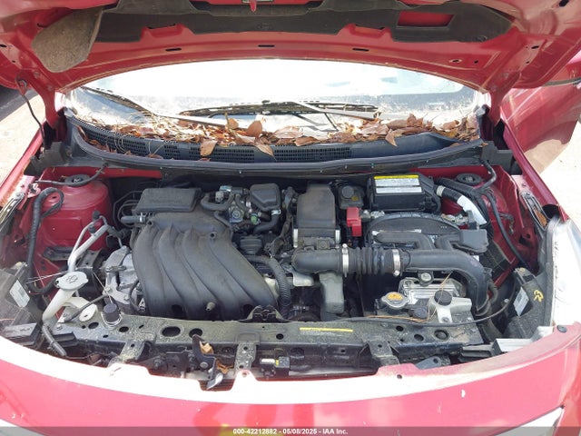 3N1CN7AP8HL855727 Nissan Versa 1.6 S+