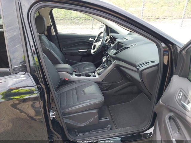 1FMCU9G90GUB05288 Ford ESCAPE SE