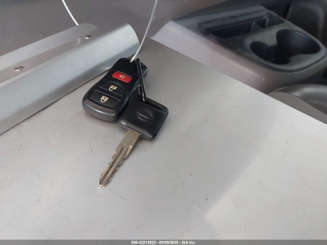 1N6BF0KM6KN807312 Nissan Nv Cargo Nv1500 Sv V6