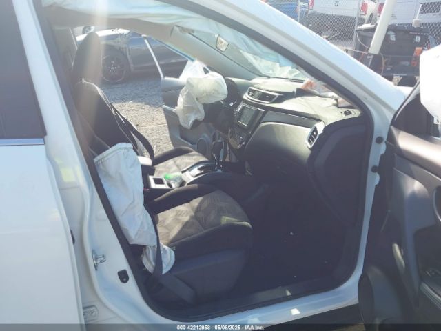 5N1AT2MV1FC815775 Nissan ROGUE SV