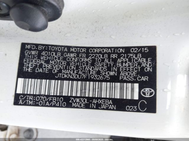 JTDKN3DU7F1932675 Toyota Prius Three
