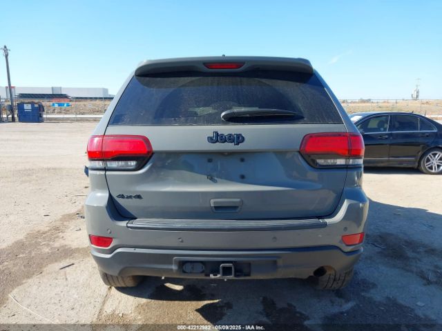 1C4RJFAG2KC611457 Jeep Grand Cherokee
