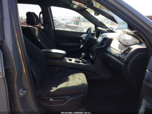 1C4RJFAG2KC611457 Jeep Grand Cherokee