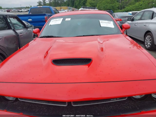 2C3CDZJG6NH164233 Dodge Challenger Gt