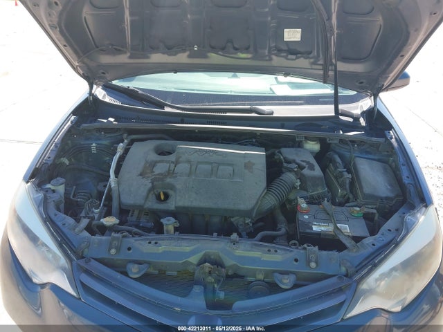 2T1BURHE1FC393409 Toyota COROLLA LE