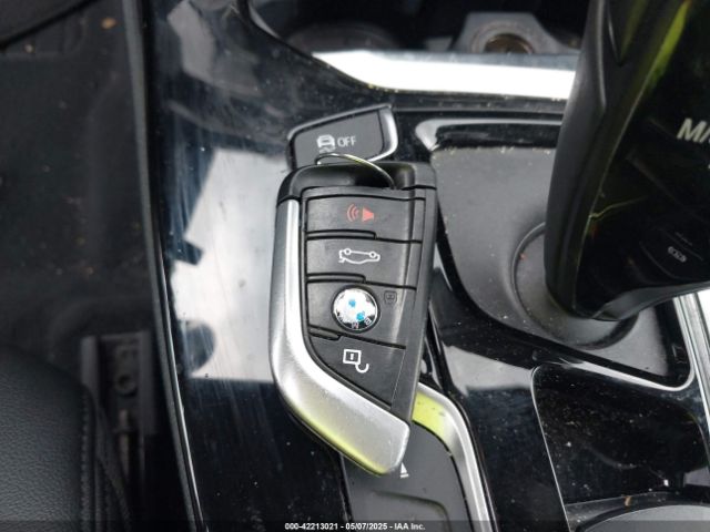 5UXTR9C51KLE19086 BMW X3 Xdrive30i