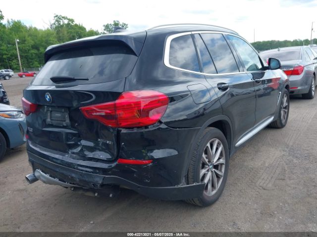 5UXTR9C51KLE19086 BMW X3 Xdrive30i