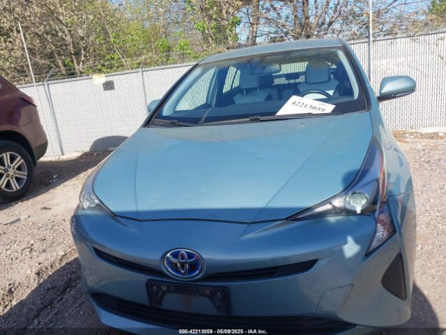 JTDKARFU6G3513668 Toyota Prius Four