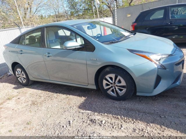 JTDKARFU6G3513668 Toyota Prius Four
