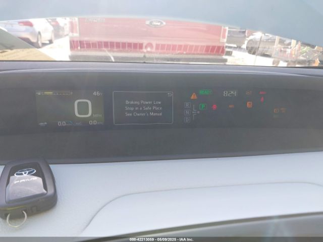 JTDKARFU6G3513668 Toyota Prius Four
