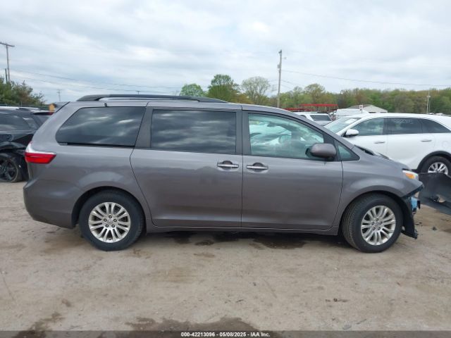 5TDYK3DC4FS533607 Toyota Sienna Xle 8 Passenger