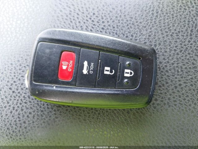 4T1B31HK9KU512892 Toyota Camry Hybrid Le