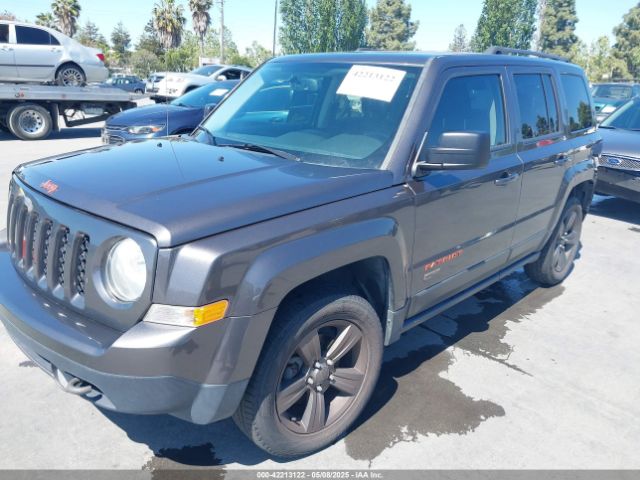 1C4NJRBB1GD692486 Jeep Patriot 75th Anniversary