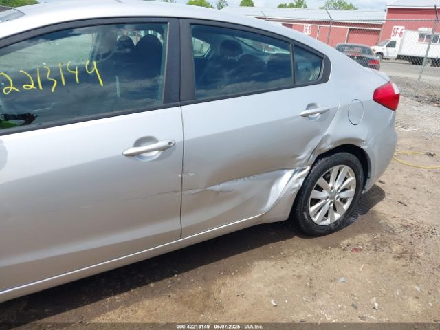 KNAFX4A65F5326515 KIA FORTE LX