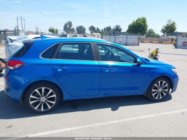 KMHH35LE1JU011982 Hyundai ELANTRA GT