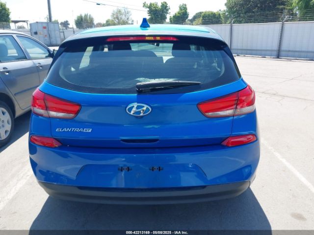 KMHH35LE1JU011982 Hyundai ELANTRA GT