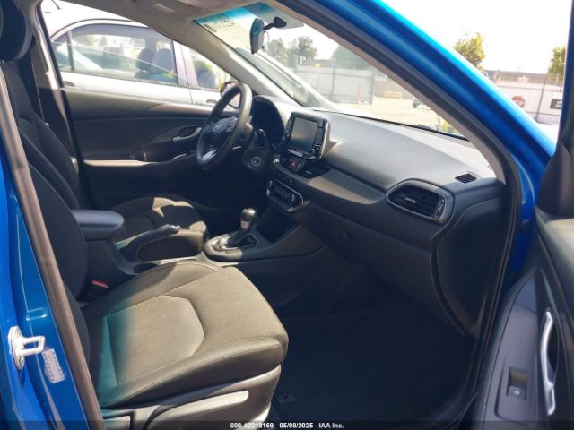 KMHH35LE1JU011982 Hyundai ELANTRA GT