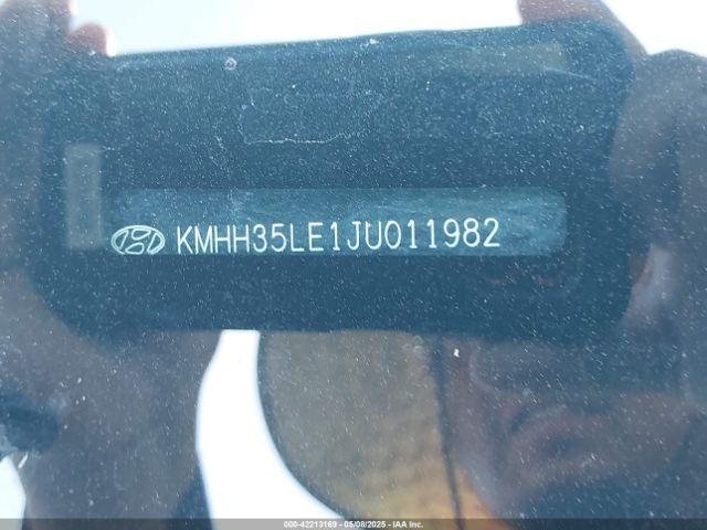 KMHH35LE1JU011982 Hyundai ELANTRA GT