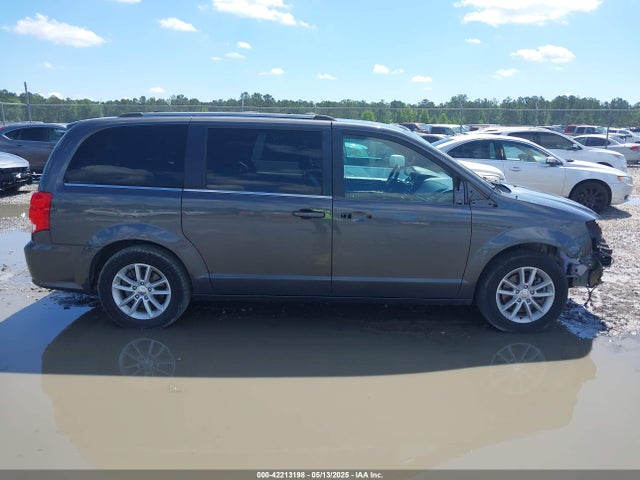 2C4RDGCG2JR329951 Dodge Grand Caravan
