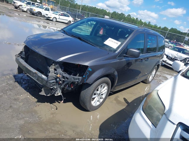 2C4RDGCG2JR329951 Dodge Grand Caravan