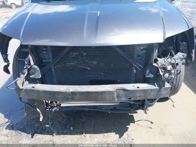 2C4RDGCG2JR329951 Dodge Grand Caravan
