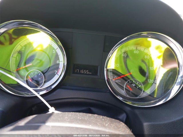 2C4RDGCG2JR329951 Dodge Grand Caravan