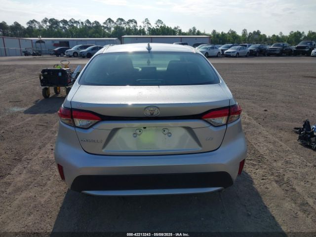 5YFEPMAE6NP317961 Toyota COROLLA LE