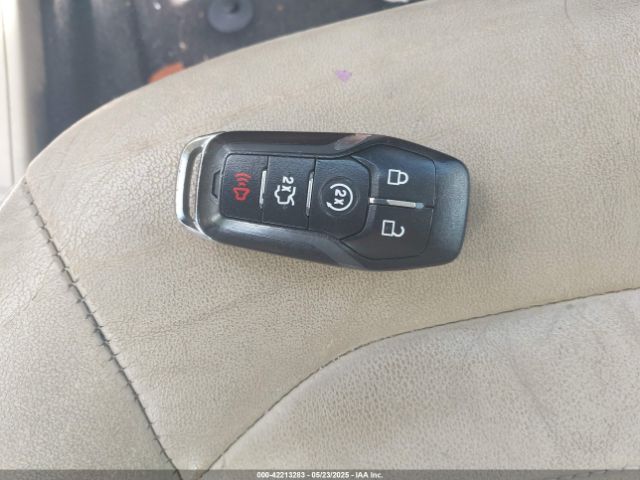 3FA6P0PU1GR183097 Ford Fusion Energi Se Luxury